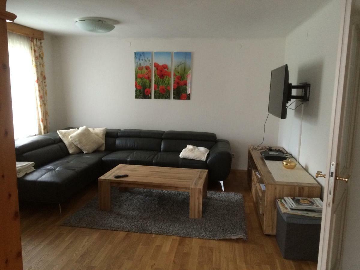 Michaelsdorf Gemuetliches Ferienhaus Am Waldrand מראה חיצוני תמונה